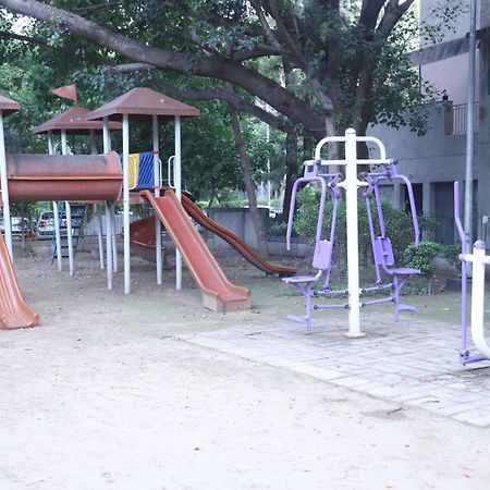 Divine India Service Apartment 3Bhk,B57 Sarita Vihar,Apollo Nueva Delhi Exterior foto