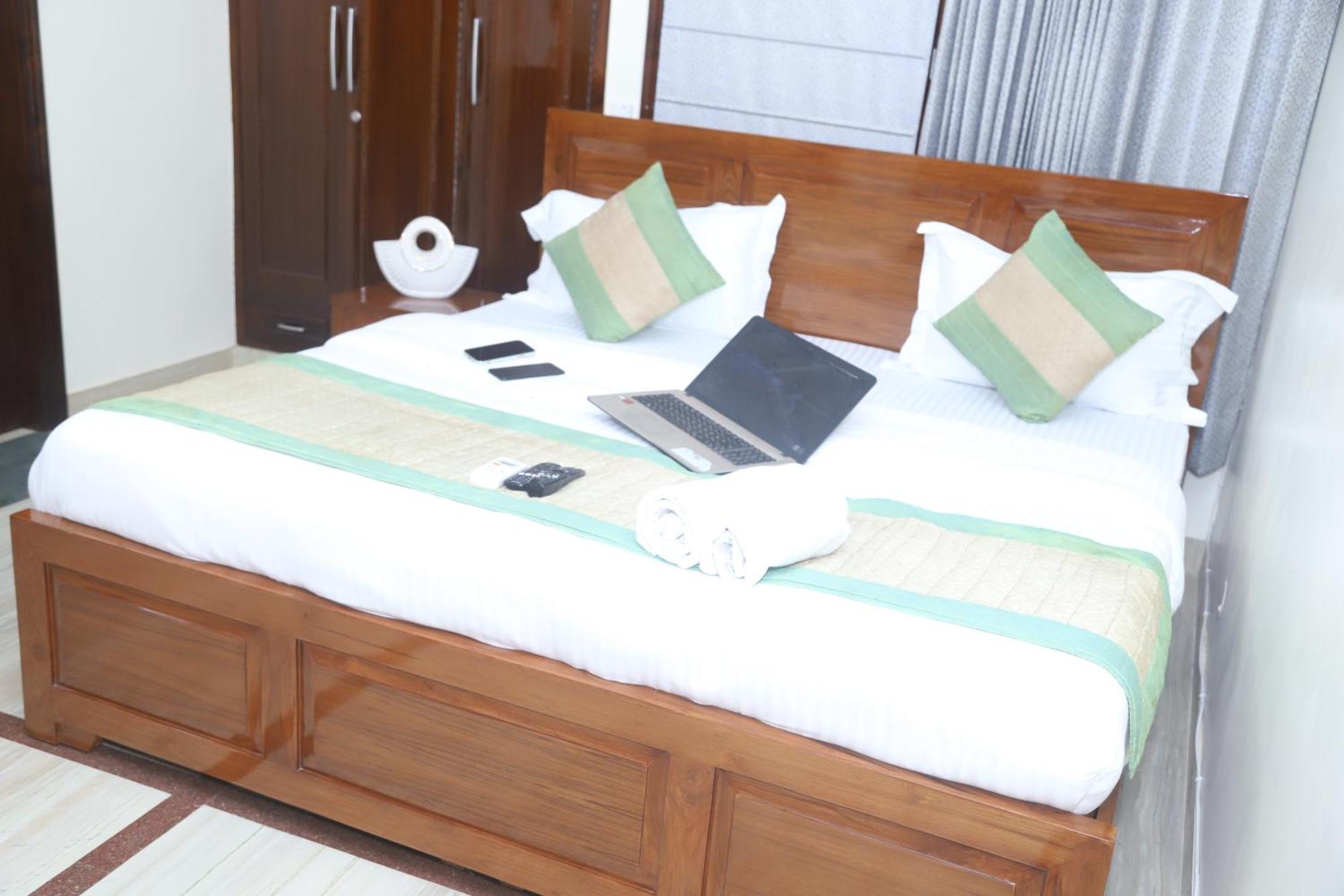 Divine India Service Apartment 3Bhk,B57 Sarita Vihar,Apollo Nueva Delhi Exterior foto