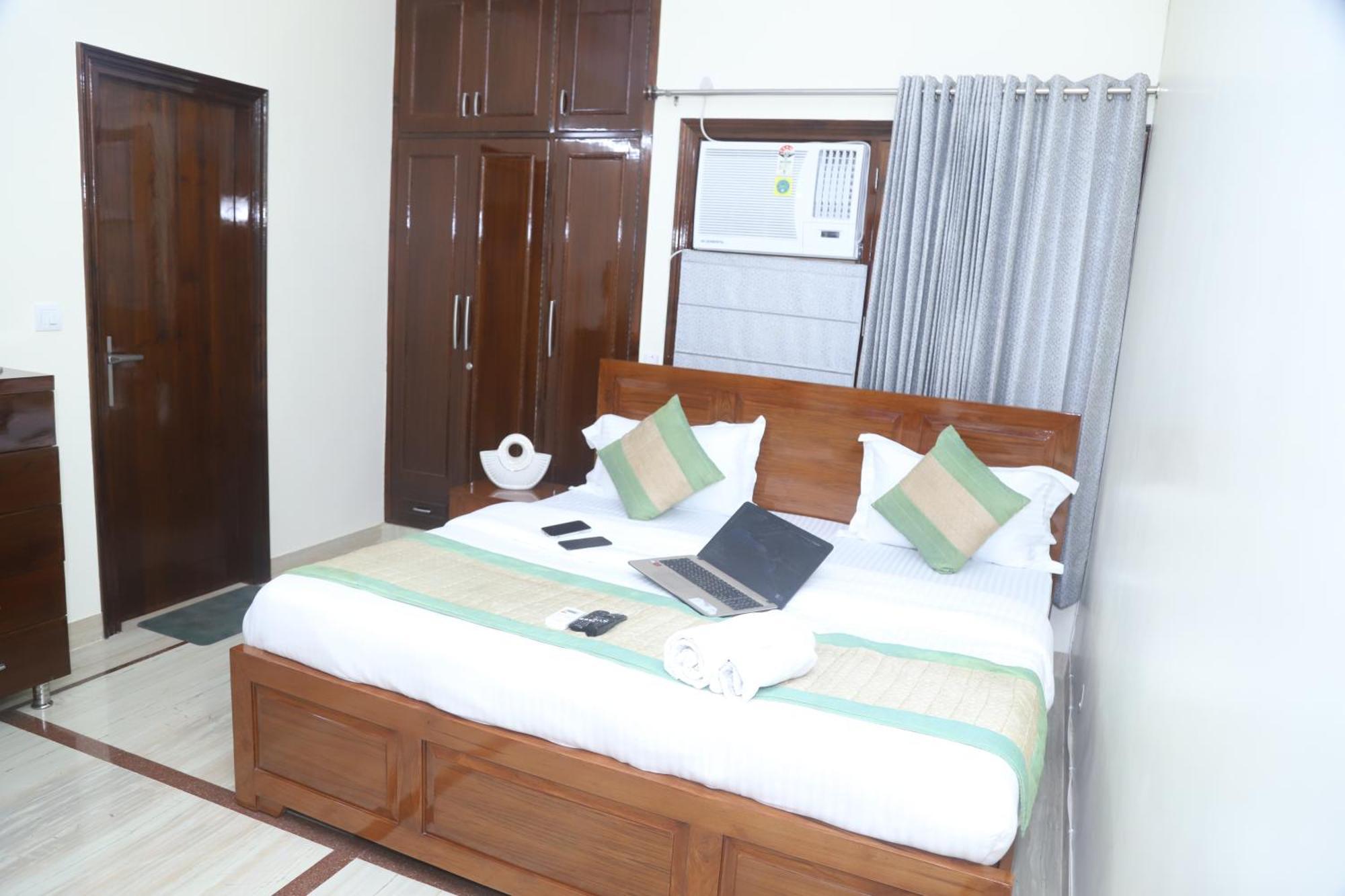 Divine India Service Apartment 3Bhk,B57 Sarita Vihar,Apollo Nueva Delhi Exterior foto